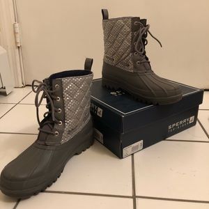 Sperry Top-Sider Women’s Gosling Graphite Boot